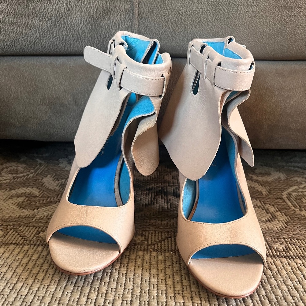 Matiko nude krista spat heels